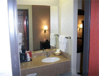 Days Inn By Wyndham Galliano La Kültér fotó